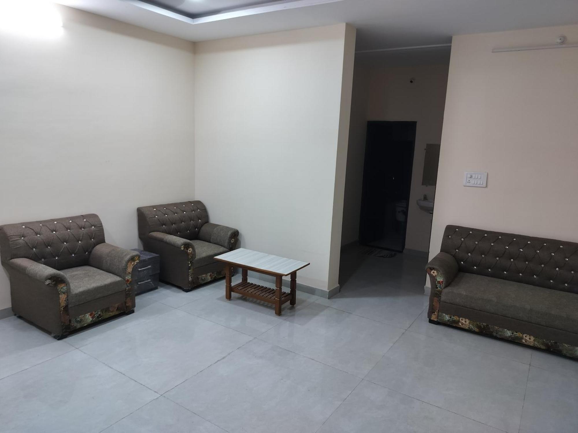 Shiv Shakti Homestay Ujjain Exteriör bild